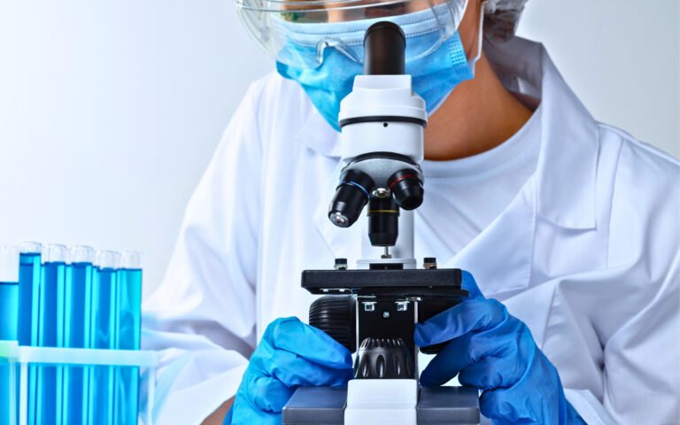 binocular microscope- Lab precise